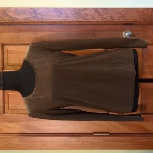 Vintage Shimmering Gold Top💘